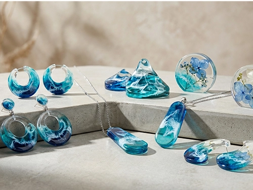 دوره آموزشی رزین کاری ویژه ساخت اکسسوری و دکور